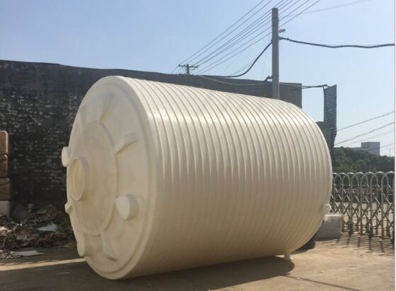 10�����σ���